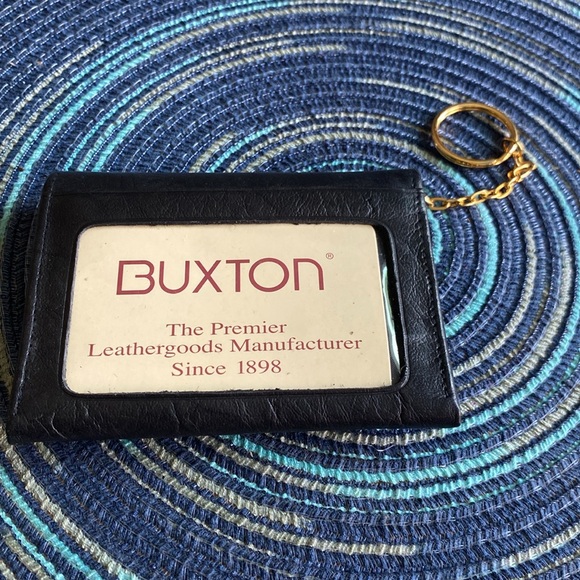 Buxton - Picture 2 of 4